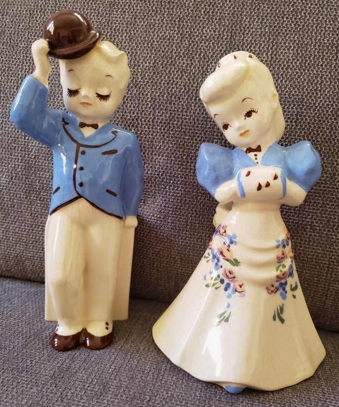 DeLee Art Vase Figurines