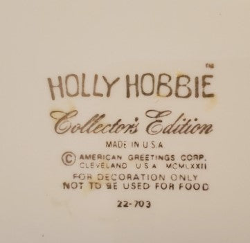 Holly Hobbie Collectors Edition Decorative Plate