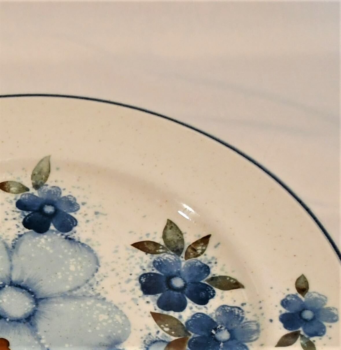 Noritake Versatone "Glimmer" Dinner Plate