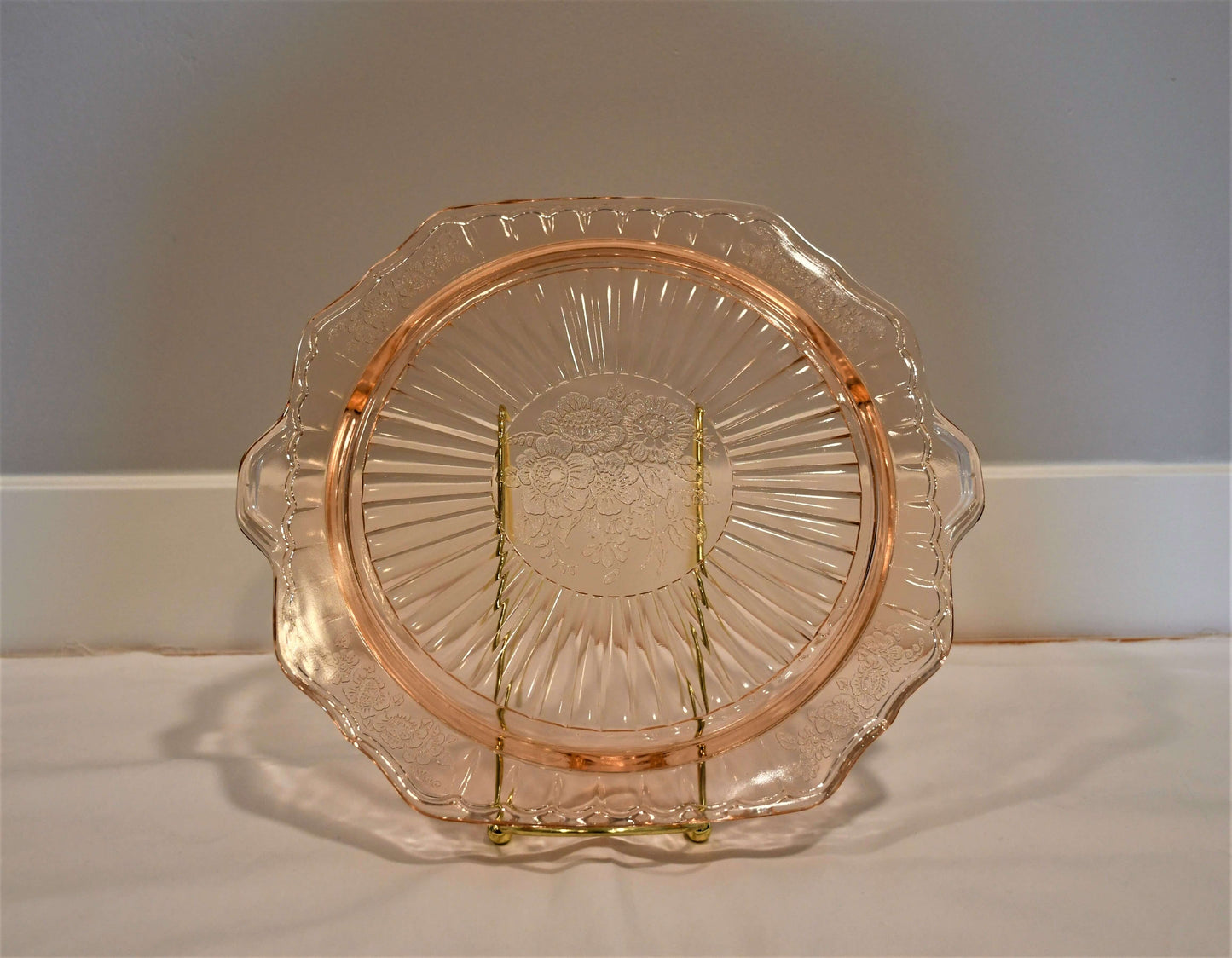 Anchor Hocking "Mayfair Open Rose" Pink Square Cake Platter