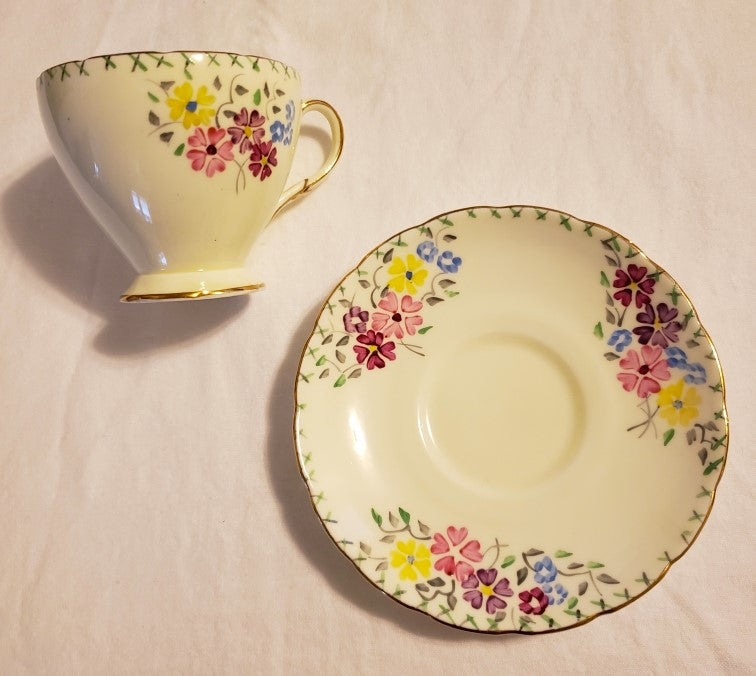 EB Foley "V1607 Eggshell Tea Cup and Saucer