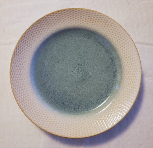 Laurie Gates Blue and Cream Salad Plte