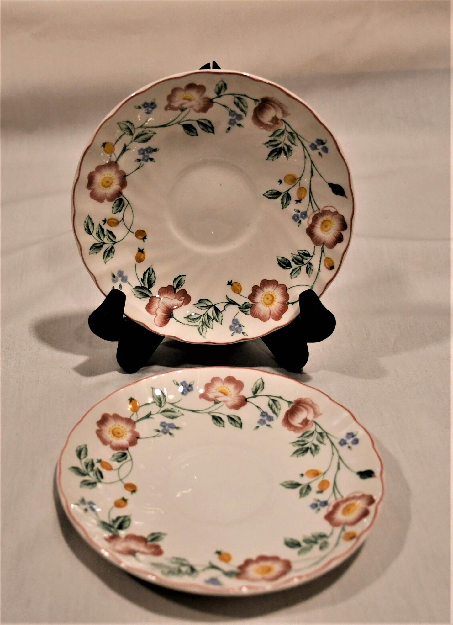 Churchill "Briar Rose" Saucer