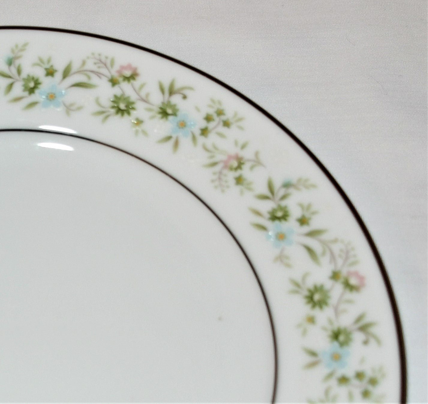 Noritake "Savannah" Saucer