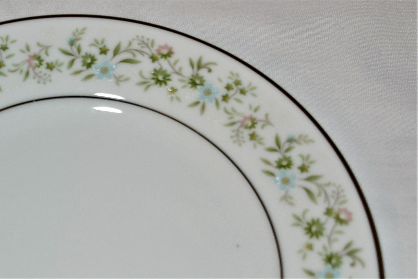 Noritake "Savannah" Bread n Butter Plate